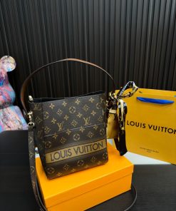Replica Louis Vuitton Bag 18*22CM