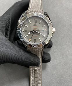 Replica Omega 904l Stainless Steel Automatic Machine Watch 44MM