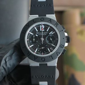 Replica BVLGARI Quartz Movement Watch 40mm
