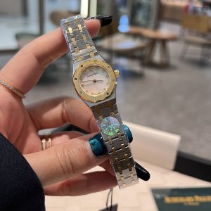 Replica Audemars Piguet Quartz Movement Watch 23mm