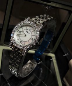 Replica Chopard Quartz Movement Watch 30mm