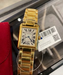 Replica Cartier Quartz Movement Watch 27X33MM 24X31mm