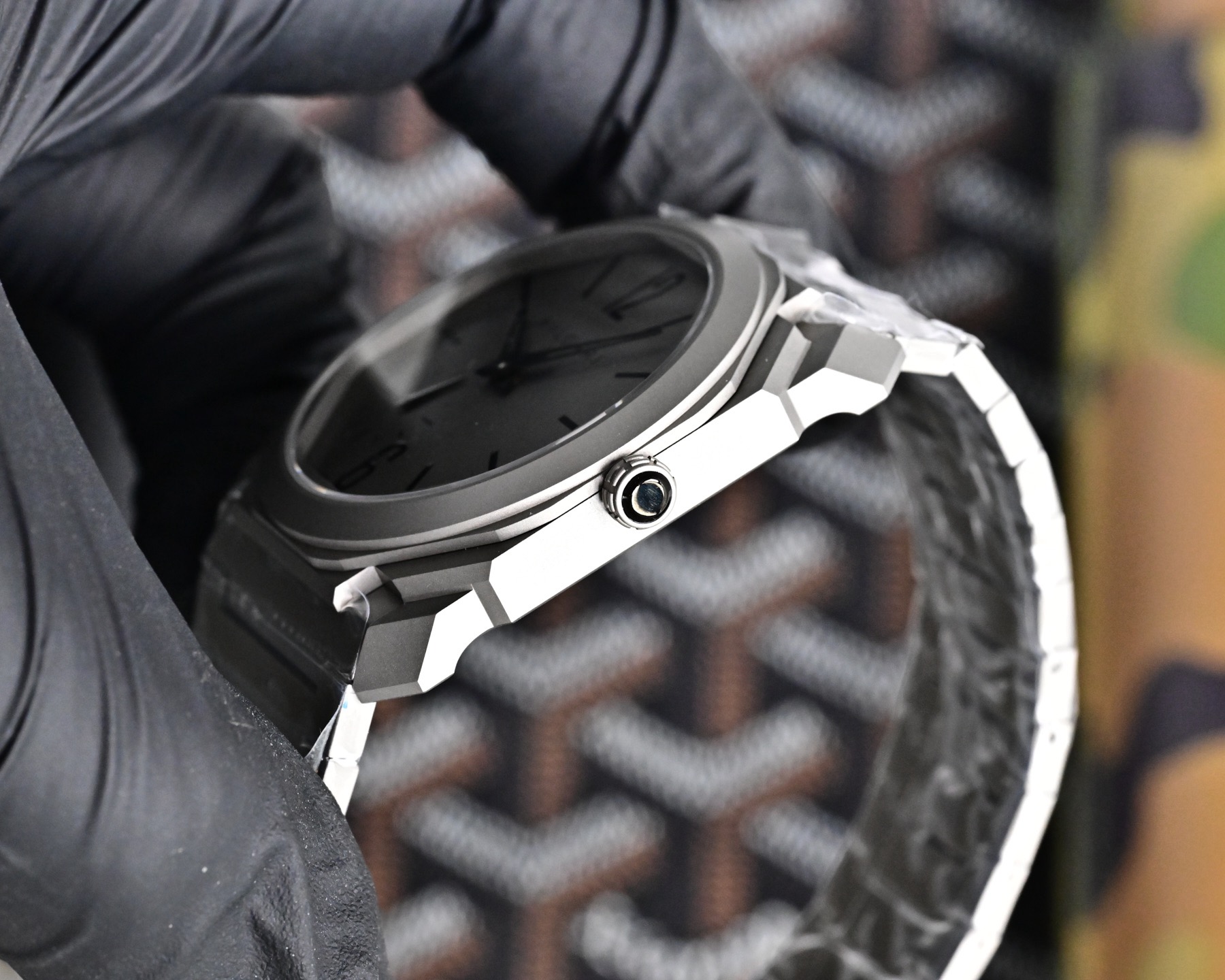 Replica Bvlgari Automatic Movement Watch 40mm detail
