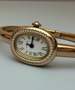 Replica Cartier Quartz Movement Watch 18 × 24mm