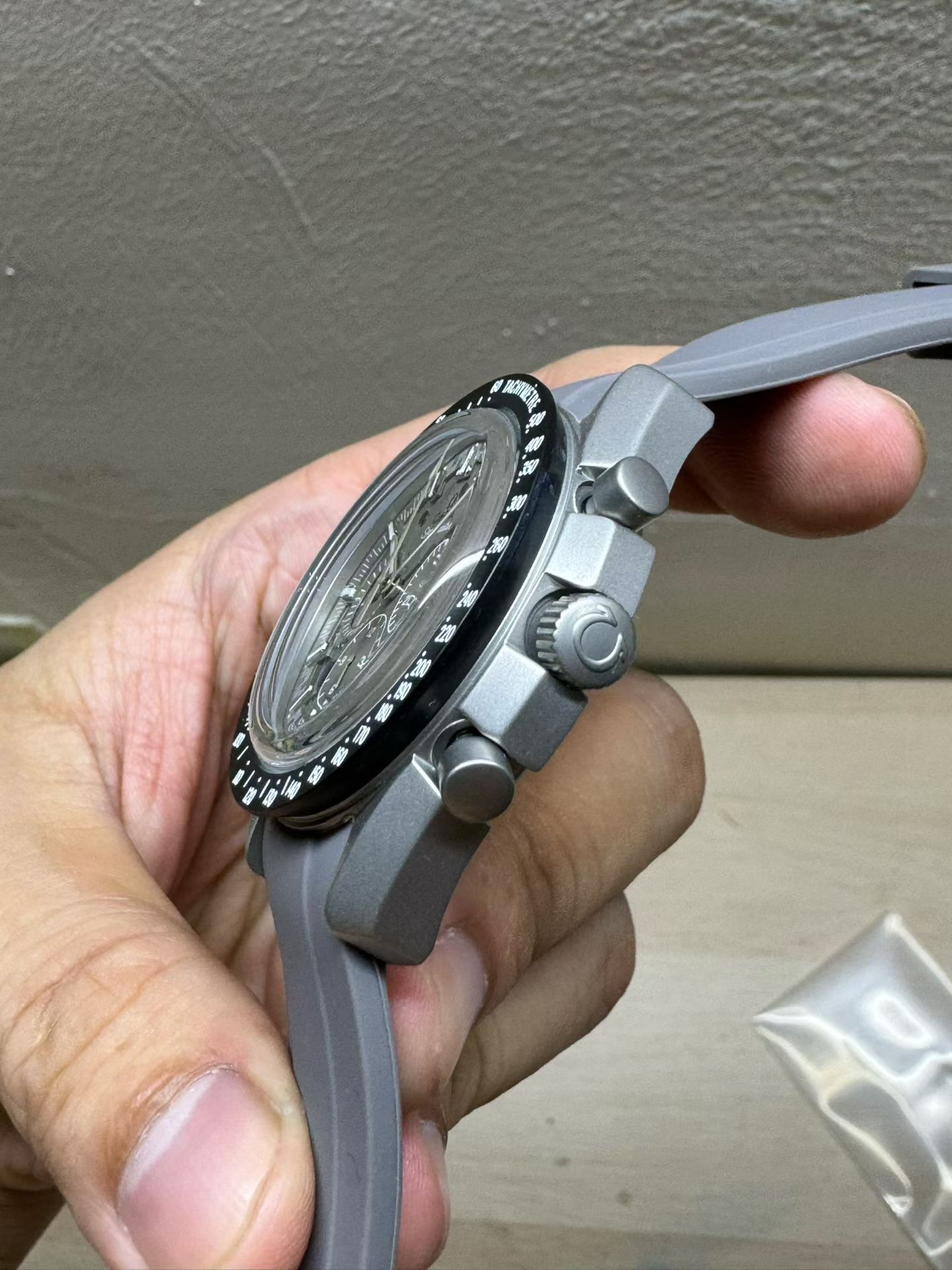 Replica Omega Automatic Movement Watch 42mm detail