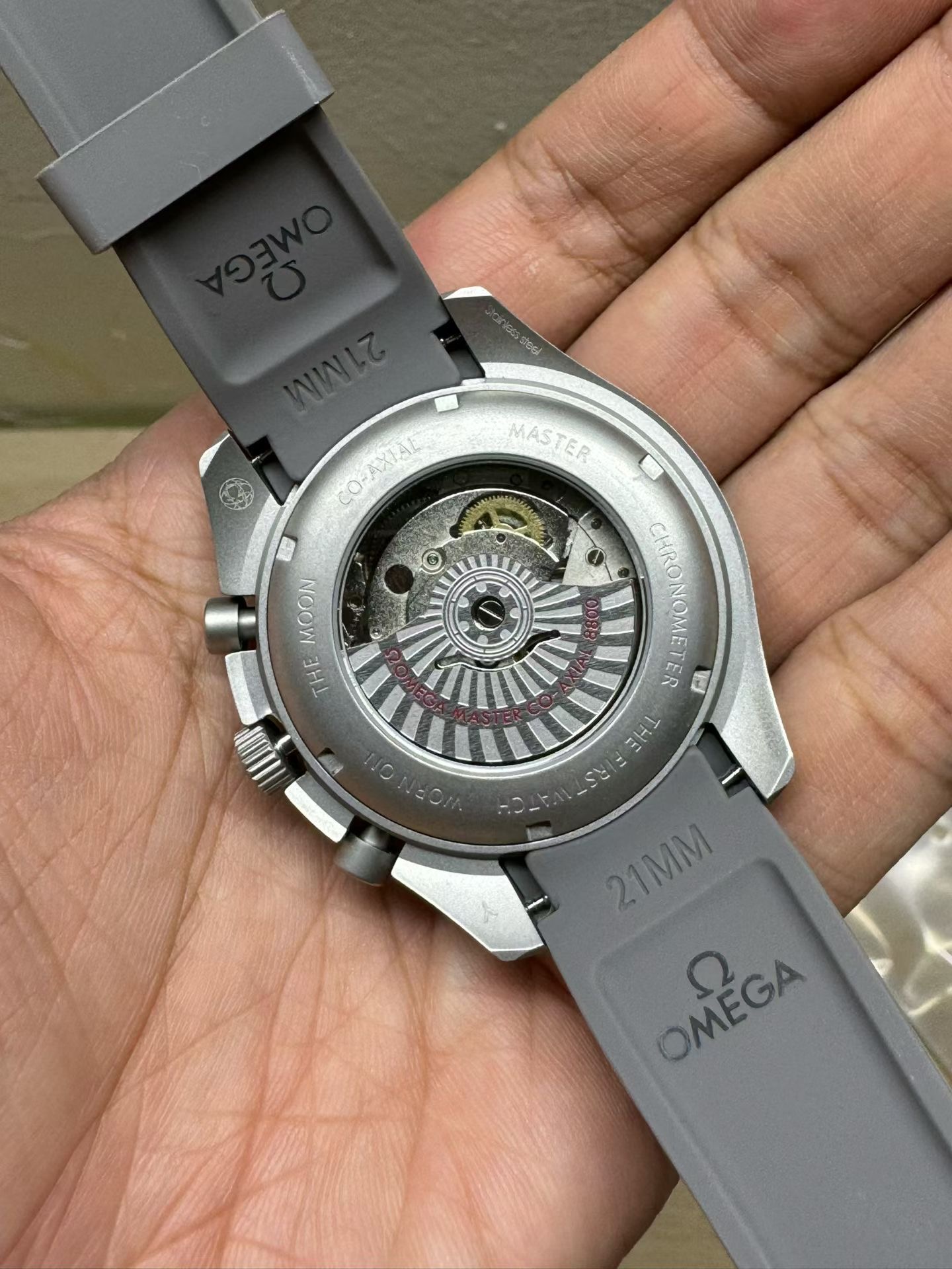 Replica Omega Automatic Movement Watch 42mm detail