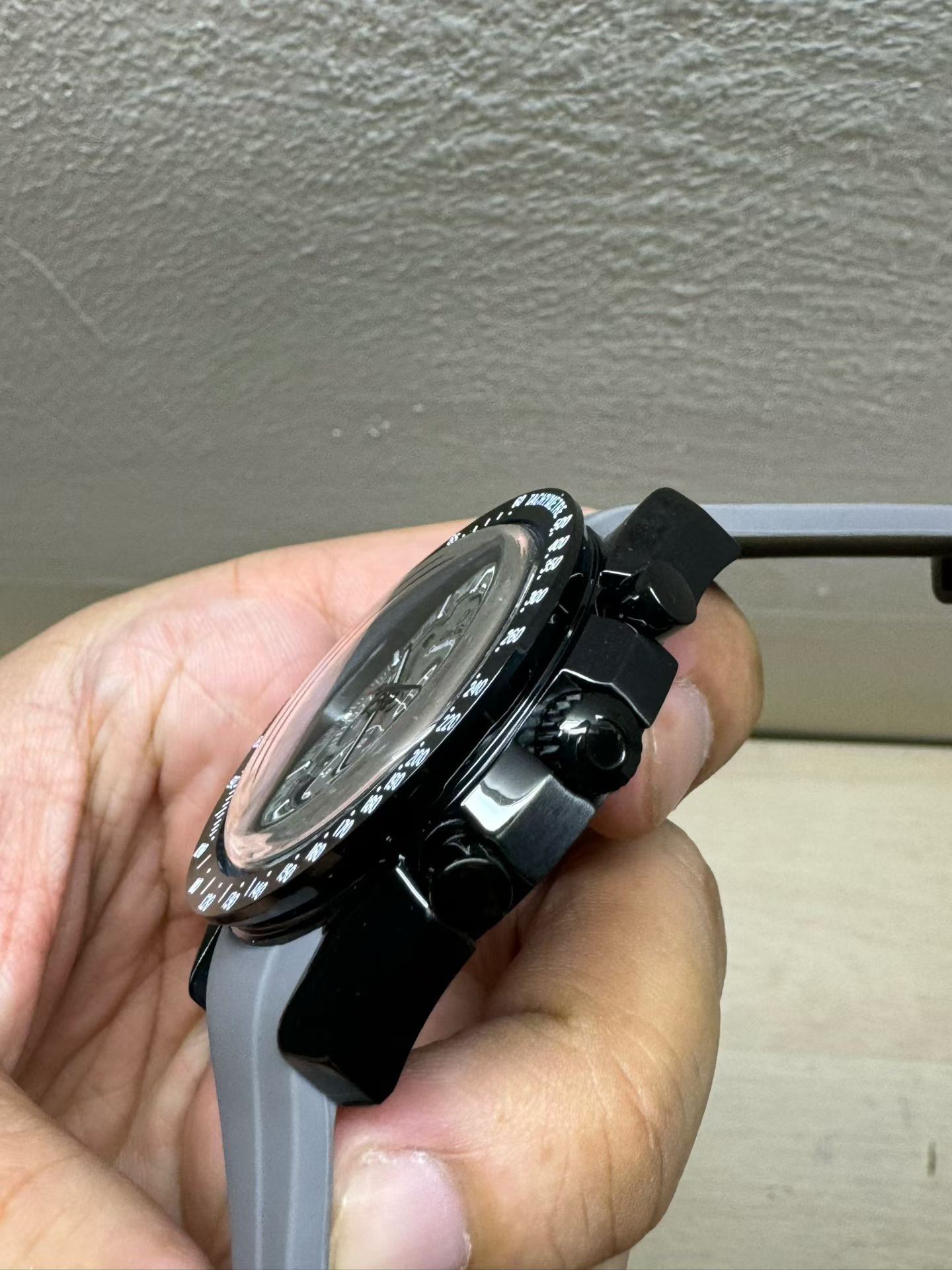 Replica Omega Automatic Movement Watch 42mm detail